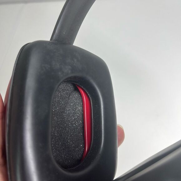 Jackson Safety 3010417 Silencio® RBW-71 Earmuffs, Red - Picture 2 of 7